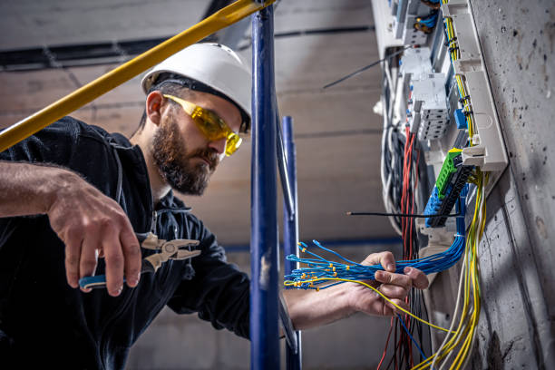 Best Emergency Electrician Near Me  in Santa Claus, IN